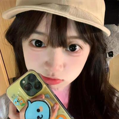 女孩的成长图腾 封面